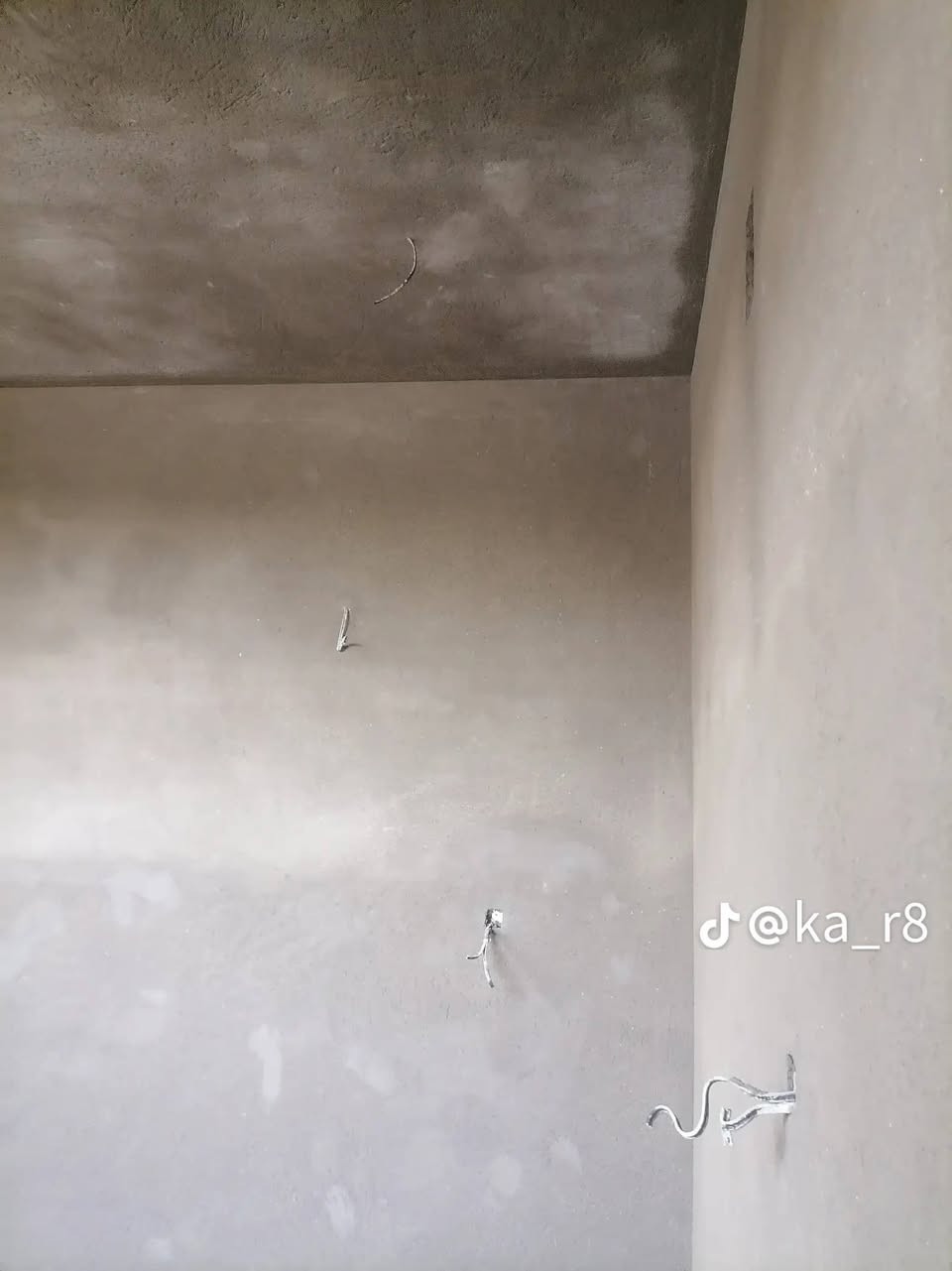 يا الله سلام عليكم شغل درجه اولى اجراره سغل جص وبنسب لاسعار متوجد في النعمانيه وهاذ رقم الهاتف تواصل وبيك خير وتدلل 
***********

نص مكتوب في الصور:
- @ka_r8
