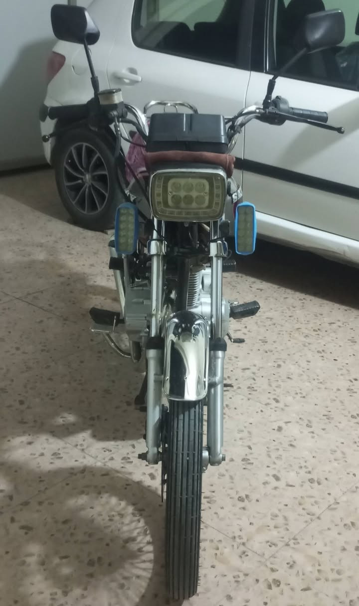 بوكسر • ١٥٠ • سلف