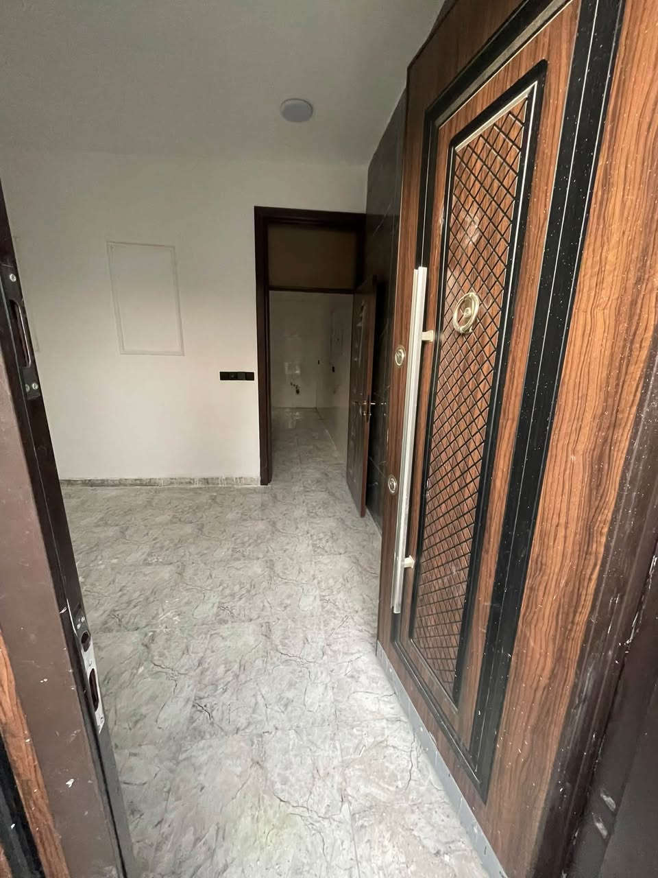 بيت للايجار • ٥٠م • الدورة البعيثة