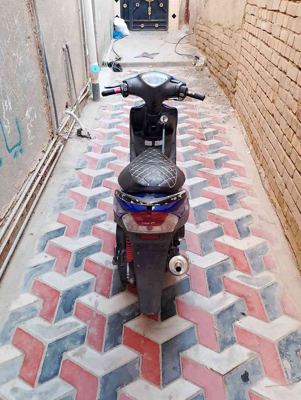 سلام عليكم ماكس عدله للبيع بلاديه ما مفتوحه عوزه سلف عنوان شطره سعره 750 للأستفسار ***********
