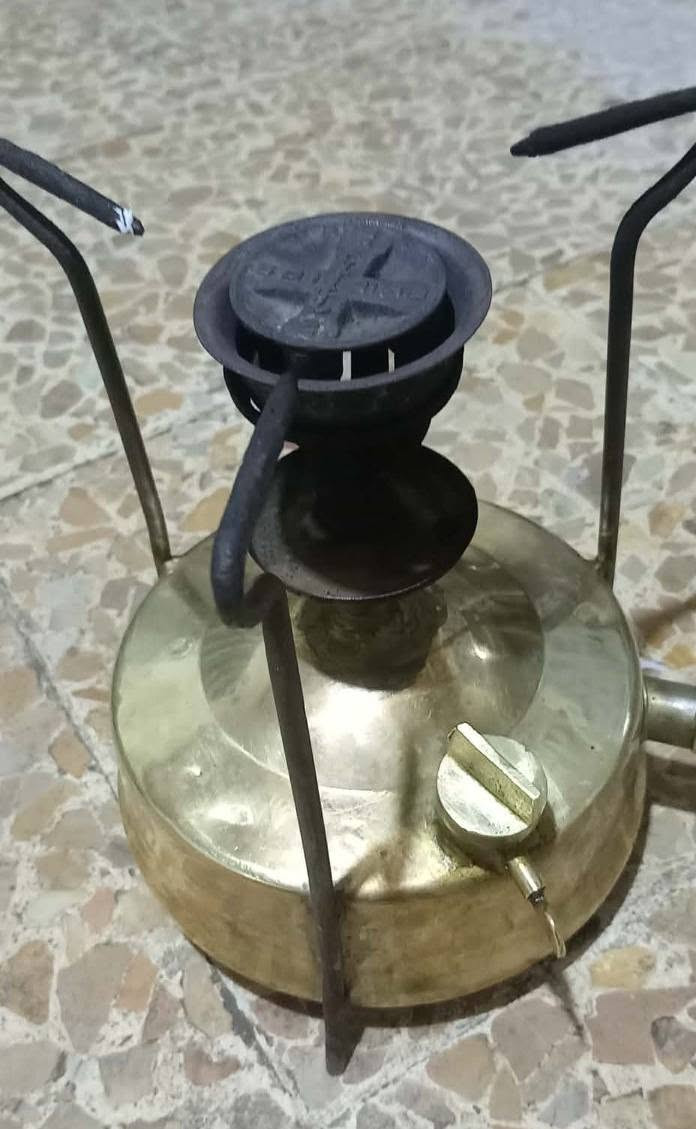 صنع سويدي • ٨ قطع • طقم كامل