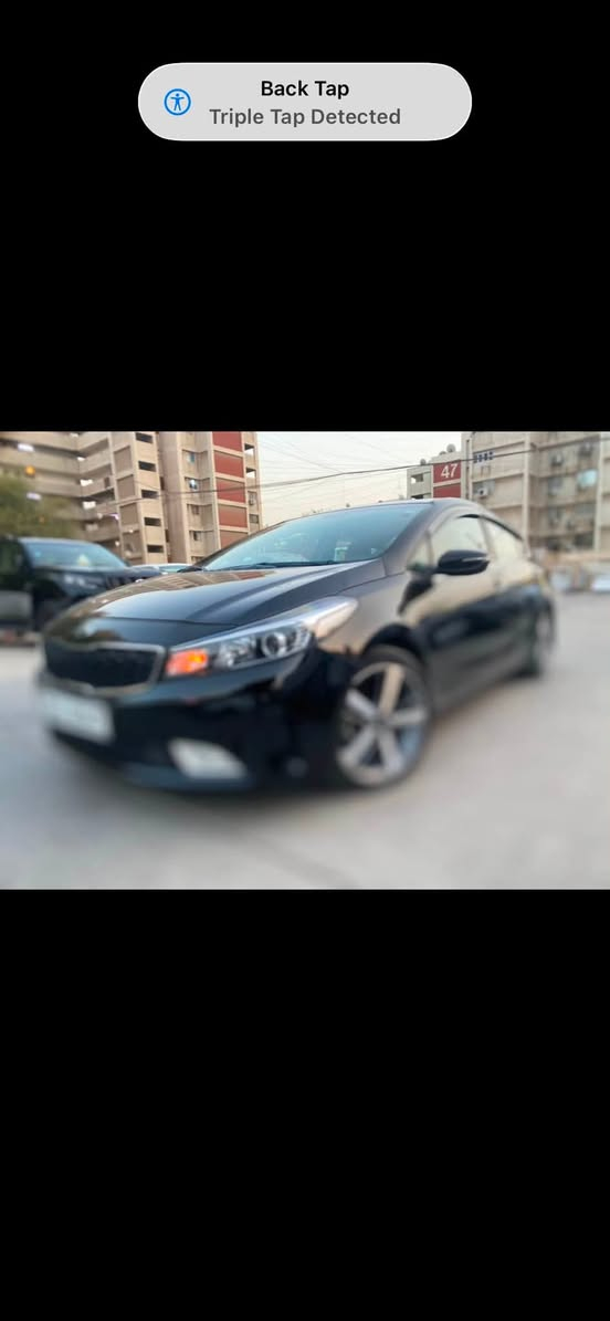 السلام عليكم بيع او مراوس كيا سيراتو VIB خليجي اعلى فئه مواصفات 
مكينه ٢٠٠٠
تحكم ستيرن اربع جهات 
كروس سرعه
ستيرن تدفئه 
خزن ميموري اربع وضعيات 
كشنات تدفئه + تبريد خلفيه واماميه
كشنات جلد 
فتحه سقف
مرايه عاكسه
مود درايف ٣ وضعيات مختلفه سبورت + نورمل+ طبيعي 
ثلاجه جكمجه
تبريد قطعتين 
حساس تايرات 
منظومه تبريد العام بدلته كامله ميفصل كهرباء
ماشيه ١٧٤  الف كيلو 
ملاحظه : بيه جاملغ امامي ايمن نصفه بارد ونصبغ ونفس الجهه حافه البنيد بارد وصبغ
وباب خلف السائق ٤ أصابع بارد فقط تكحيل
السعر١٢٥  قفل قفل بدون عمله 
مكاني بغداد الصالحيه 
للاستفسار ***********

