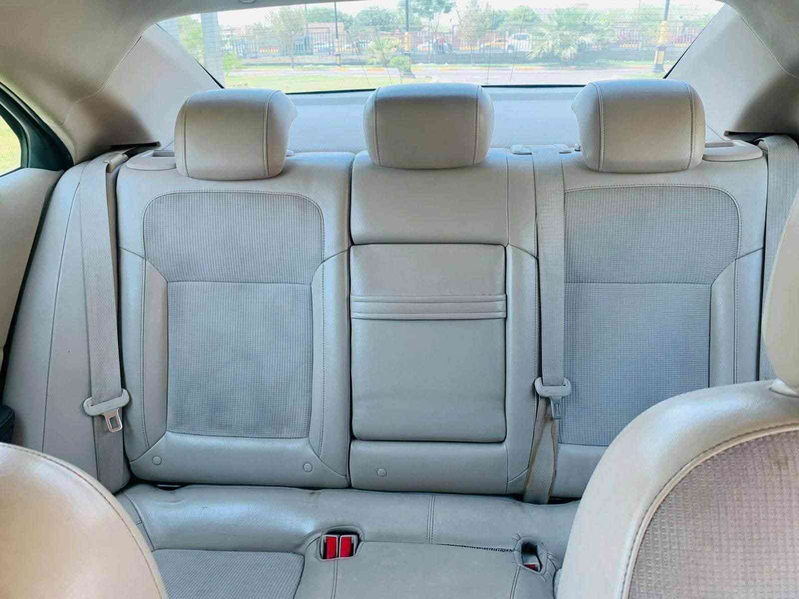 ماليبو خليجي موديل 2013
رقم سليمانية الدولي 
مكينه 2400 دوش
فول مواصفات ltz
-شاشة وكامره
- فتحة سقف
- داخل بيجي وجوزي 
- كشنات جلد
- كشنات كهربائية
- كشنات تدليك
- حساسات خلفية
- كشنات تدفئة
- اوتو هولد
- اشاير بل مري
- مري شفط
- داخل صاج اسود
- سماعات انڤنتي 
. شاشة اعطال 
- مانع انزلاق
- مثبت سرعة
- تحكم استيرن
- انارة بل دشبول
- انارة بل ابواب
- زينون
- قاصه بالدشبول 
- اوكس + USB
- تخم تاير
- وباقي المواصفات
اخوان سياره نضيفه وحلوه 
كير مكينه حداديه تبريد كاملات
السعر 90$ 
للا ستفسار ***********

نص مكتوب في الصور:
- سليمانية
- دولي