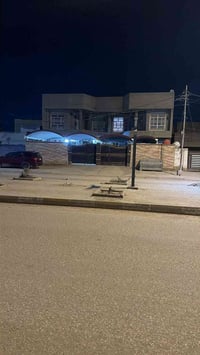 بيت للبيع موقع تجاري  ديوانية قرب جامع شاكر هندس للاستفسار اتصال  0771...