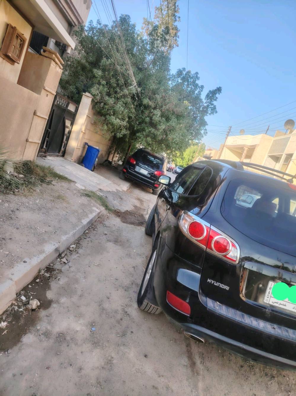 سنتافي 2008 خليجي فول مواصفات فتحه سقف 7 راكب 6 سلندر 3 قطع تبريد بيه بس صبغ الجاملغ الايسر الامامي وشويه من باب السايق السياره جاهز كير مكينه تبريد رقم بغداد سعر 115 مكان بغداد رقم الاستفسار ***********