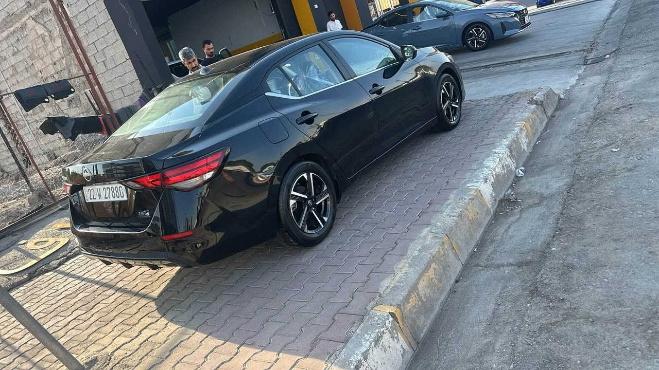 نيسان سنترا • ٢٠٢٥ • حادث باب