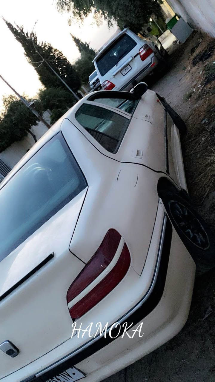 بيجو موديل ٢٠٠٠هزار كيرمكنة شرط كيرعادية سنوياكسك كةل دةين دزي شرط سعر١٣ورقة*********** دهوك, العراق
