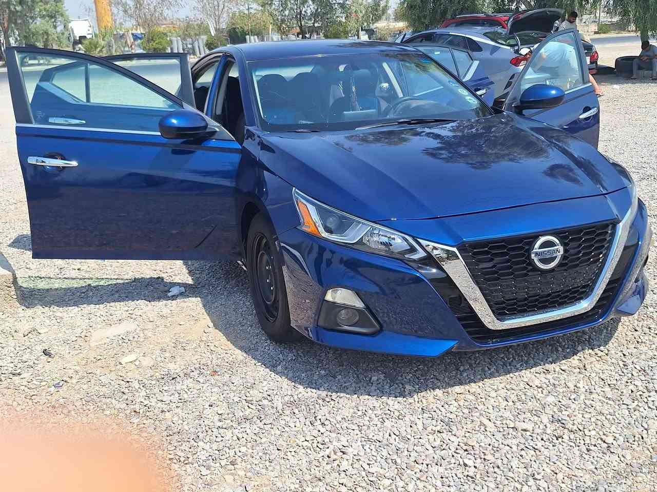 نيسان التيما 2020 ضرر  بنيد مبدل وبيها شخط اقل الشبر بباب الصدر بدون دواخل سيارة خير من الله تبريد تدفئة صدر كير محرك مكفولات رقم بغداد الجديد بسمي تحويل ثاني يوم مكاني بعقوبة قرب تقاطع عبدالله بن علي اتصل وتدلل ***********

