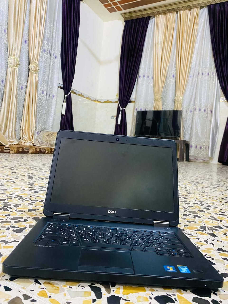 حاسبة • مستعملة • واتس