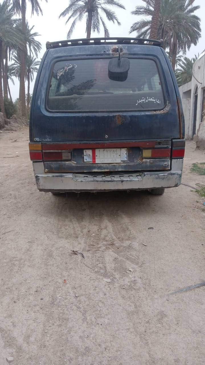 سلام عليكم اخوان كيا بستا للبيع موديل 95 الماني نجف سياره حداديه نص عمر واكسن ومكينه اوكير بشرط راعيهه موجود بس ماندله ١٧ورقه وبيه مجال لمكان بابل لكفل***********
