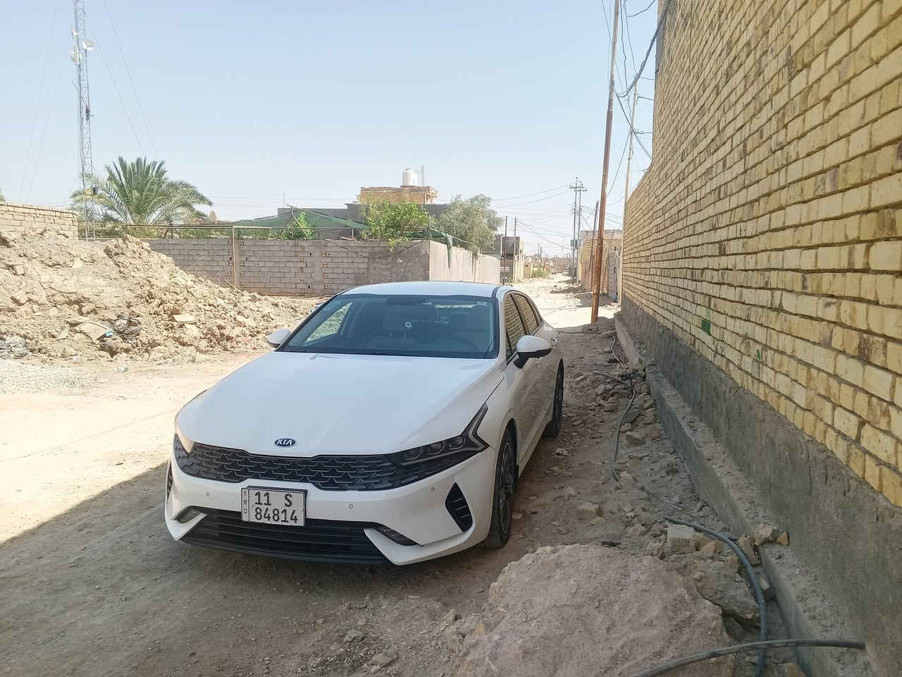 كي فايف خليجي موديل 2021
مكفوله كفاله عامه بيهه بارد بصيط كلش كد اربع اصابع 
مكينه2000 دوش
ماشيه 70 الف
رقم بغداد بسمي فول مواصفات 
بصمه تشغيل 
تشغيل عن بعد 
بصمه جنطه بصمه باب
جنطه ذكيه دخول ذكي 
تبريد بيانو قطعتين تبريد 
حساس امامي وخلفي كامره وشاشه بلادي
لد خلفي متصل لد امامي اشاره بالد
بردات خلفيه بلاد دواخل صاج
شحن لاسلكي جي بي اس
ويل 18 بلاد 
مكان السياره ناصريه مركز 
السعر 175 
***********
