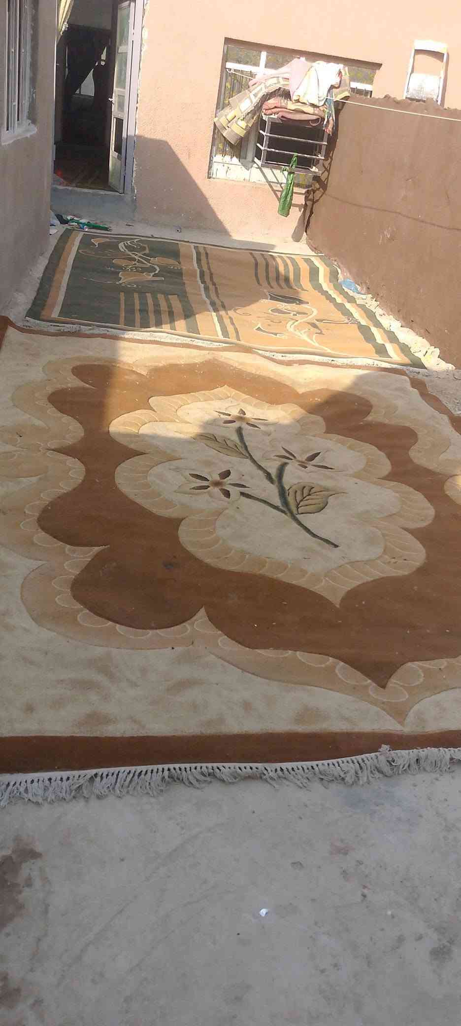 زرابي • ٤×٤م • قطعتين