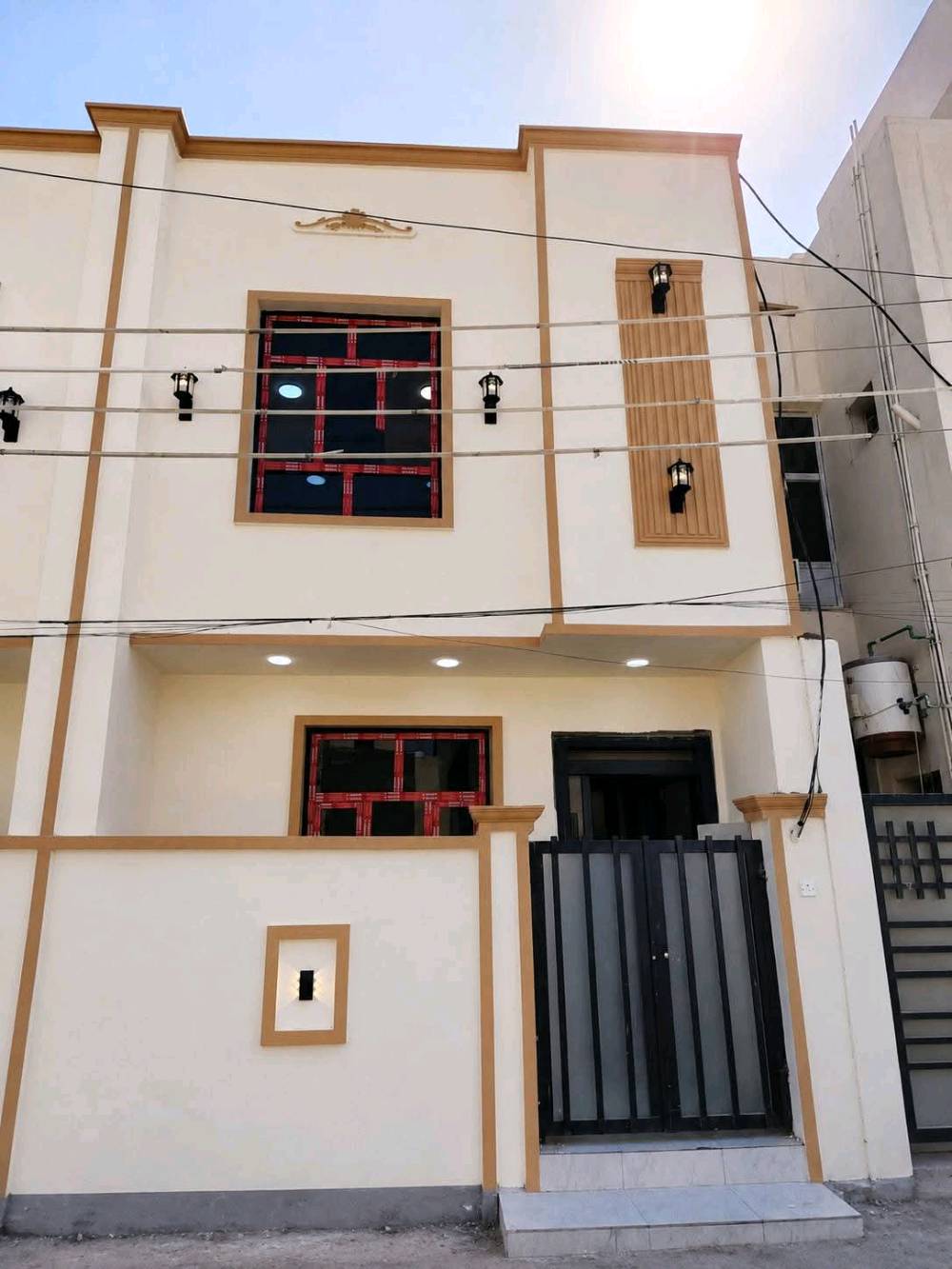 🏠 تونات للبيع

📍 بغداد – الدورة – البوعيثة – مجمع السلطان
📐 المساحة: 50 متر
💰 السعر: 86 مليون
📞 للاستفسار: ***********

بيت مرتب وواجهة جميلة، فرصة سكن واستثمار 🌟