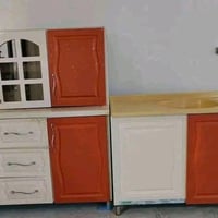 كاونتر للبيع تصميم تركي المنيوم والابواب hdfمساحة ٤ونص امتار يعني متر ...