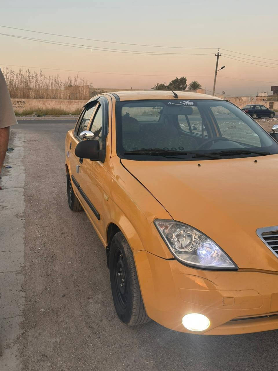 السلام عليكم 
طيبه موديل 15للبيع كير محرك شواصي خير من الله 
تبريد نقص بس غاز السياره كبل للشارع 
العنوان بغداد 
السعر 34وبيهه مجال حك الجيه 
الاتصال ***********
