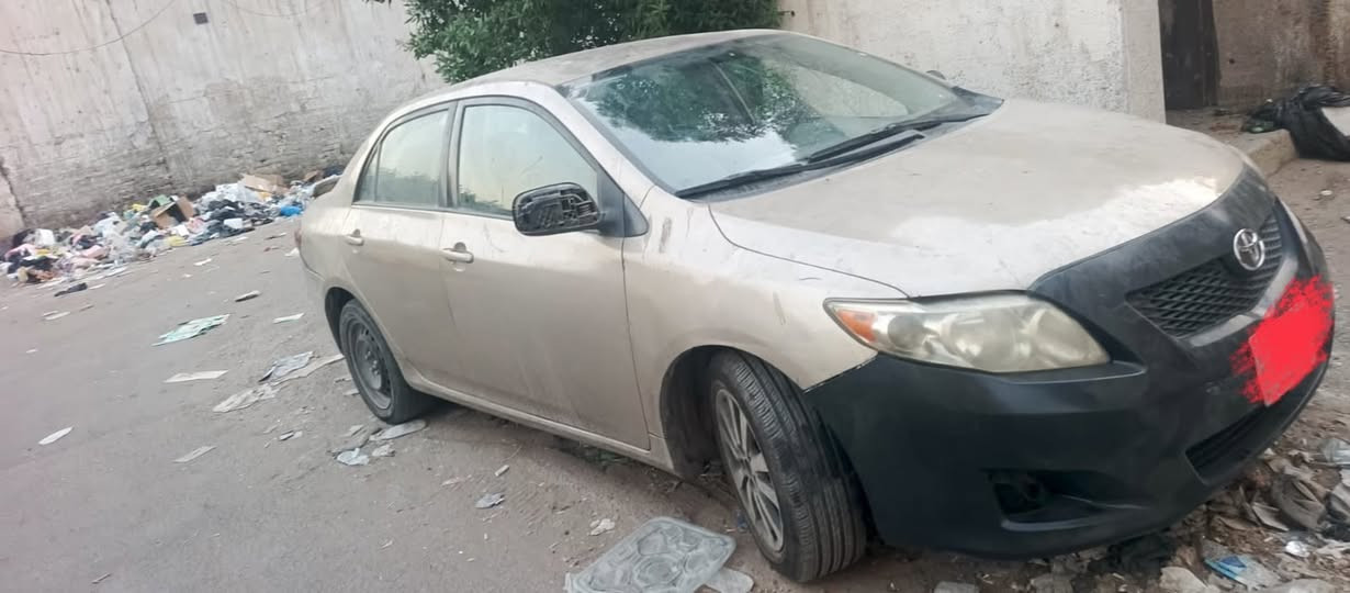 كورولا 2009 ذهبي مامبدل بيها قطعه والضربات موضحه بالصور بيها حادث واحد من الامام مبدل الدعاميه والبنيد مصلح رقم بغداد سنويه باسمي ماشيه 130 الف السعر 83 ورقه وبيها مجال بسيط 
للتواصل ***********
