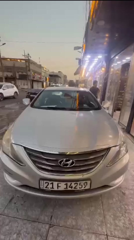 السلام عليكم سوناتا 2014 غاز كصه جنطه متومه رقم وسنويه فول مواصفات ماعده الفتحه. بصمه تشغيل كشنات جلد مكينه كير حداده حلوه تبريد واكف ما يشتغل السعر 35 وبيها مجال مكان السياره بصره ***********
