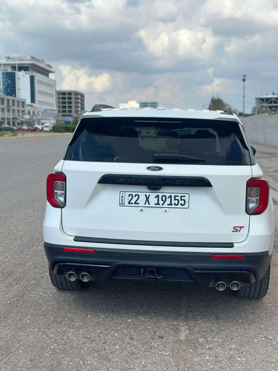 FORD EXPLORER ST-- 2023 ✅
سلام عليكم 
فورد إكسبلورر, ST,  ماشية ٣٤ الف ميل قطعتين صبخ ( بجم كبس ) دعامية بيلادى ٦ سلندر تيربو  الكاميرا الخلفية  - صندوق كهربائي  - كاميرا 360 - مستشعر وقوف - تدفئة المقاعد - تبريد المقاعد - بصمة - مرايا جانبية كهربائية - مراقبة النقطة العمياء - 8 وسادة هوائية - مصابيح زينون الأمامية - كشنات جلد- كشنات تدفية و تبريد كهربائى - التشغيل عن بعد - 4x4 - مقاعد الصف الثالث VIP
📍العنوان: اربيل  
☎️ *********** 
فۆرد ئێکسپلۆرەر  ST-Line 
 ٢٠٢٣    ٣٤ هزار ميل  رۆشتووە   2پارچە صبغة٦ پستۆنە کامێرای دواوە - - سندوقی کارەبایی - کامێرا 360 -  حەساس - گەرمکەرەوەی کوشن - ساردکەرەوەی کوشن - بەسمە - ئاوێنەی لاتەنیشتی کارەبایی - ئاوێنەی ڕادار - 8 پەرەشووت - لایتی پێشەوەی زینۆن - سوکان هیتەر - شەغال - 4x4 - کورسی VIP 
📍  ناونیشان: هەولێر 
☎️ ***********
تةنها 265وةرقة و مةجاليكي كةم أربيل, العراق
