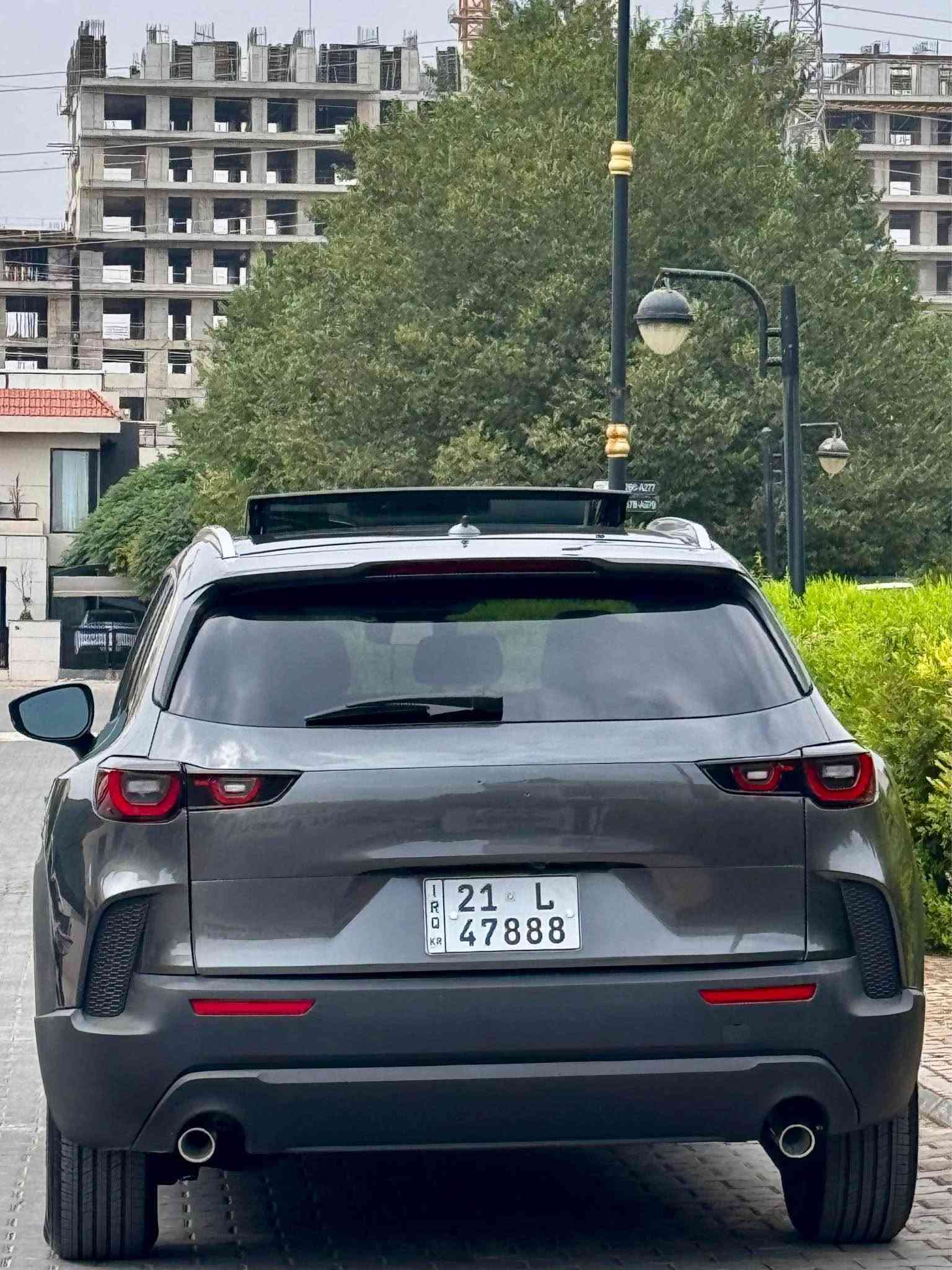 MAZDA CX-50 2025 primuem 
مواسەفاتی پریمیومە دەرگای دواوی بۆیاخە ئێرباگ بەس سوکان تەقیوە سەیارەکە ڕەقەمەو بە ناوی  خۆمانەوەیە توحویلو خەرامە بە شەرت ٢٠٠٠ کلم ڕۆشتوە هسابکە هەر سفرەو ڕەقەم کراوە 
*********** السليمانية, العراق
