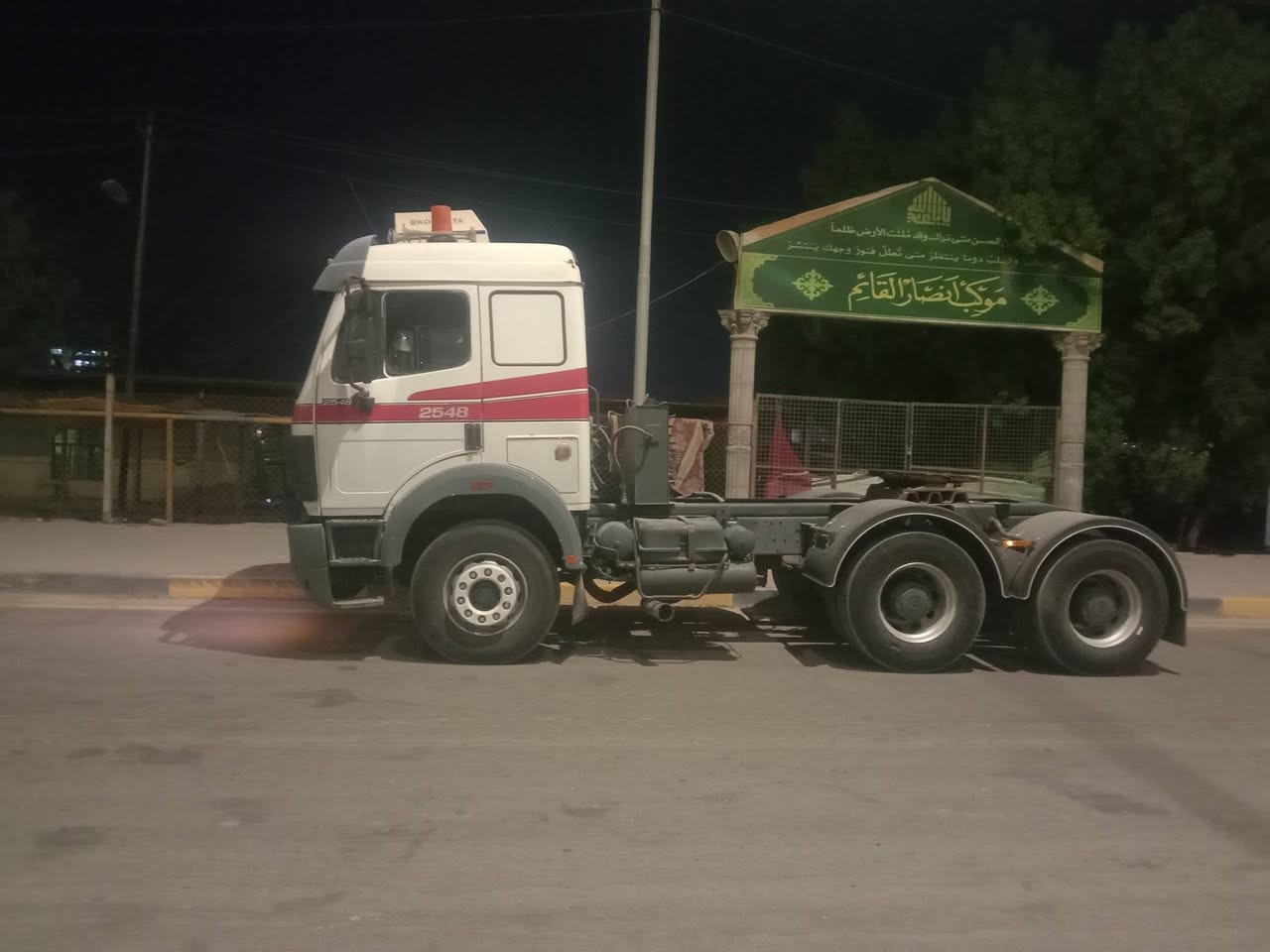 سلام عليكم لبيع موديل 93اصل سنكل سنوية فلات ال30رقم دولي مجموعة جيف كير كهرباي محرك 35ستندر تخم تاير تبريد شغال سيارة منضومة قلاب جاهزة العمل مكان سماوة سعرهة 3شدات وبيهةمجال مراوس حسب القناعة ***********
