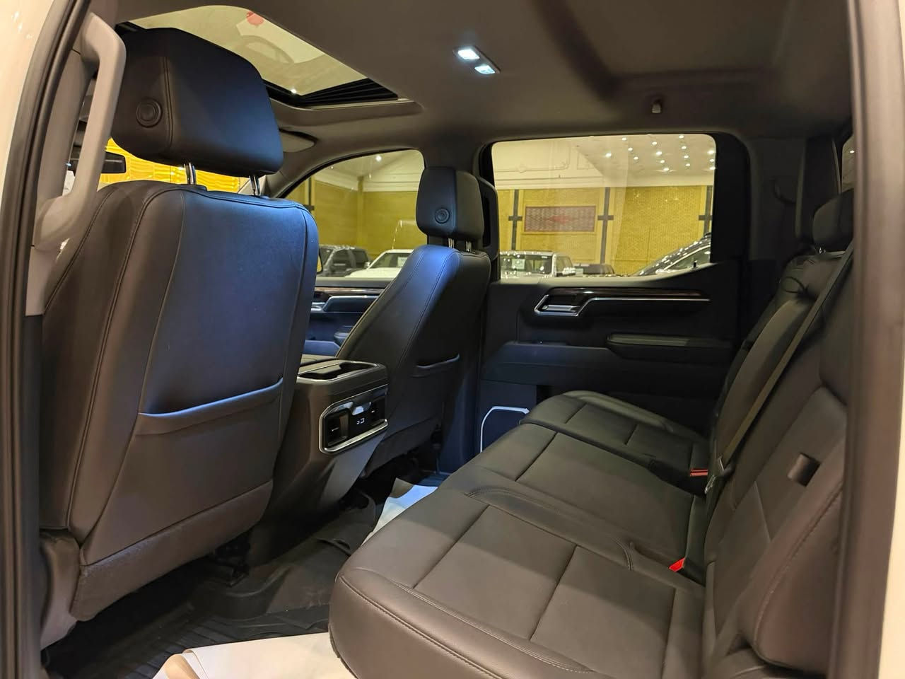 MARHABA CARS ERBIL
——————————
BRAND : GMC SIERRA 
CLASS : ELEVATION
ENGINE : V8 - 5.3L  - 4x4
STATUE : 1 PART PAINT ١ قطعة صبغ
YEAR : 2024
PRICE : 36,500$
COUNTER : 32,000 MILE
IMPORTING : وارد كندى
ADRESS : Erbil , أربيل شارع ١٠٠م صف دائرة گمرگ
FOR IFORMATION CALL US :
MARHABA CARS 
 📞 : ***********
