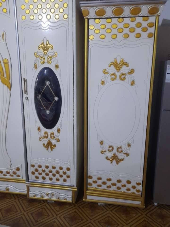 السلام عليكم غرفه اخشاب الييع سعر 650وبيهه مجال نضافه 90/ب100عنوان بغداد غير موجود علا لواساب ***********
