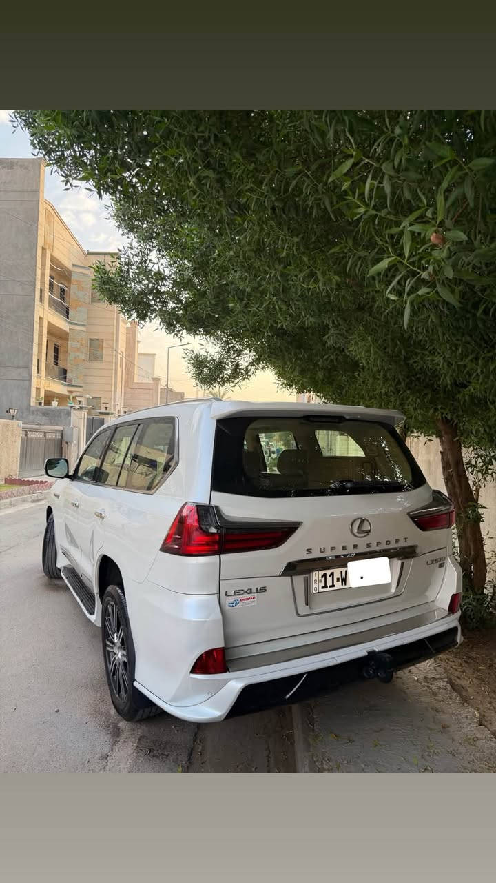 سلام عليكم
لكزز 2018 فطيم خليجي 

ماشيه 100000km

سياره بحاله الوكاله 

مكفوله كفاله عامه 

يوجد فيها ثلاث مكانات بارد ع كد شبر 

الباقي كفاله عامه يوجد سونار نهايه المنشور

موصفات الكزز معروفه 

فول الفول 

فتحه 

بصمه 

جكات 

بردات خلفيه 

كشنات كهرباء

صندوق كهرباء

شاشه ماوس

3 شاشات 

5 كامرات

بعد موصفات الكزز بعد ميحتاج احجي واشرح فول 

عنوان سياره بغداد زيونه

رقم سياره بغداد باسمي شخصياً 

للاستفسار والسعر الاتصال ع رقم ***********
