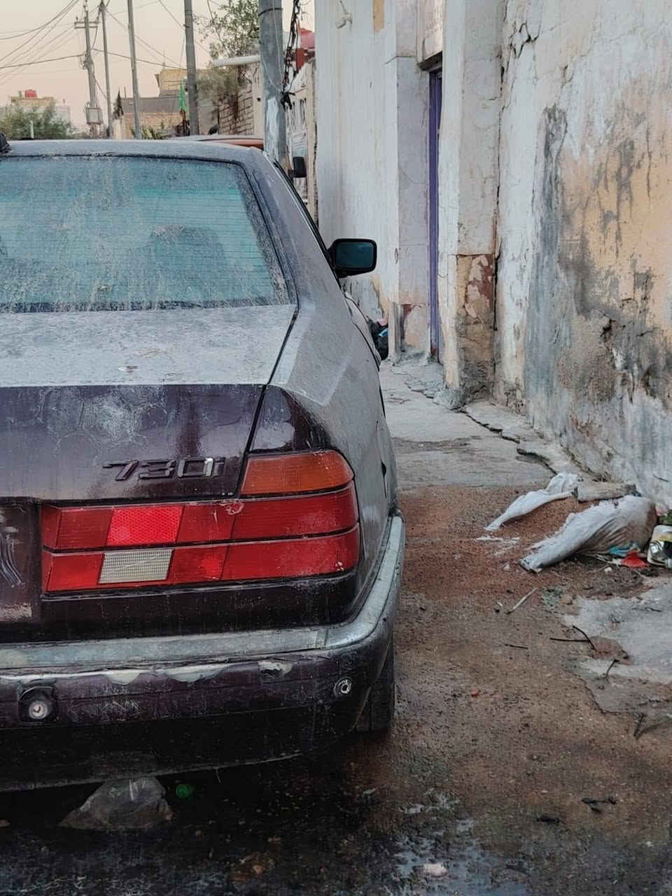 بي ام دبليو 1991  الون  احمر عنابي الحجم 730
رقم دولي بسمي. السعر 35 أو بيه مجال 

مكينه  525 دبل فانوس  حاويه 

حدايه جديد   تخم تأير نص عمر 

باتري جديد  سلف جديد.  كهربائات كله شغله  تبريد عايزله بس غاز  

هزه جديده 

العنوان . بابل القاسم 

الاستفار الاتصال***********
