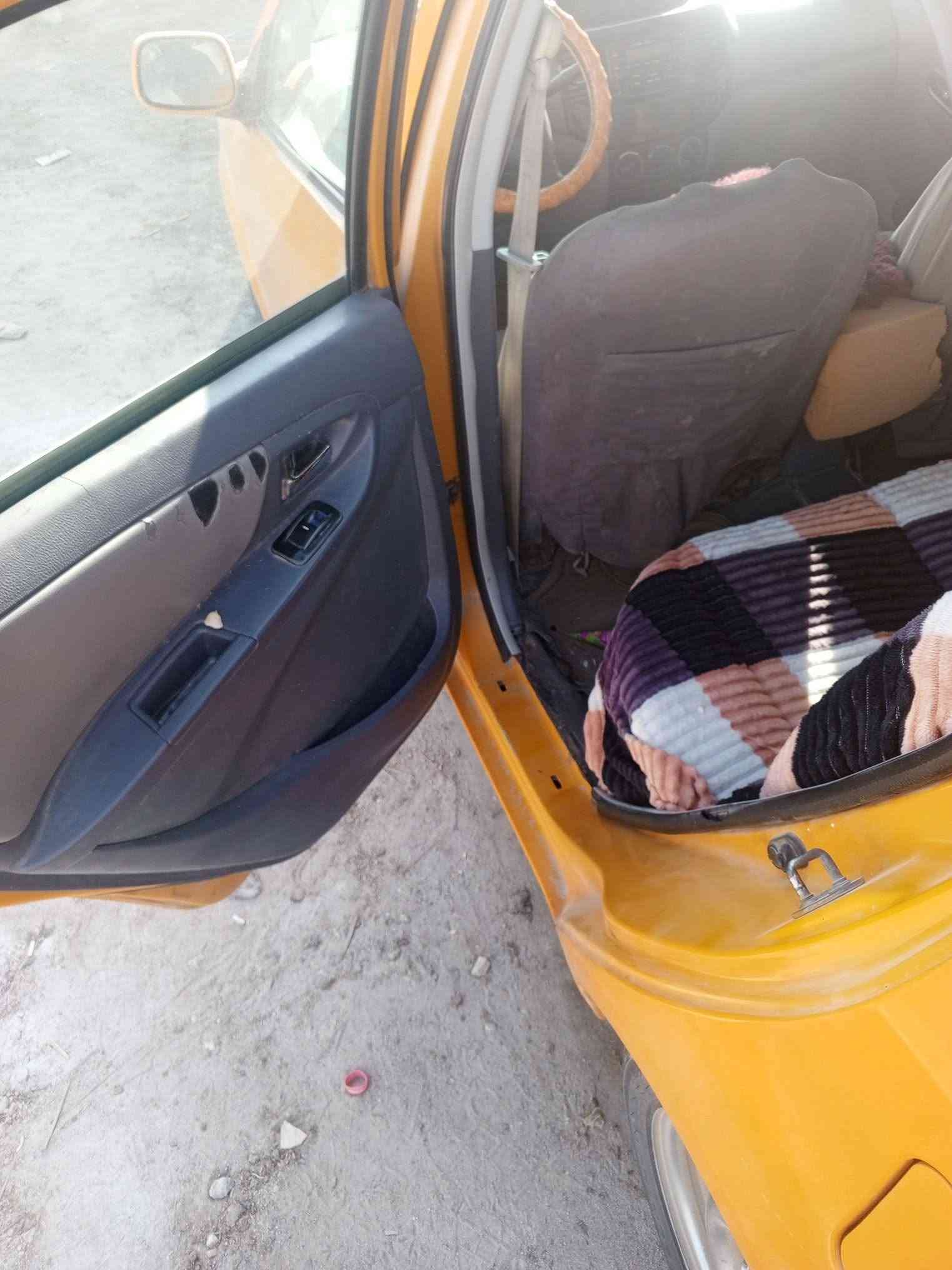 سياره جلي ام كي مكينه وكير نضاف كله شغاله راعيه يريد مداور مكاني ناصريه مركز سعره 20 بيه مجال ***********

