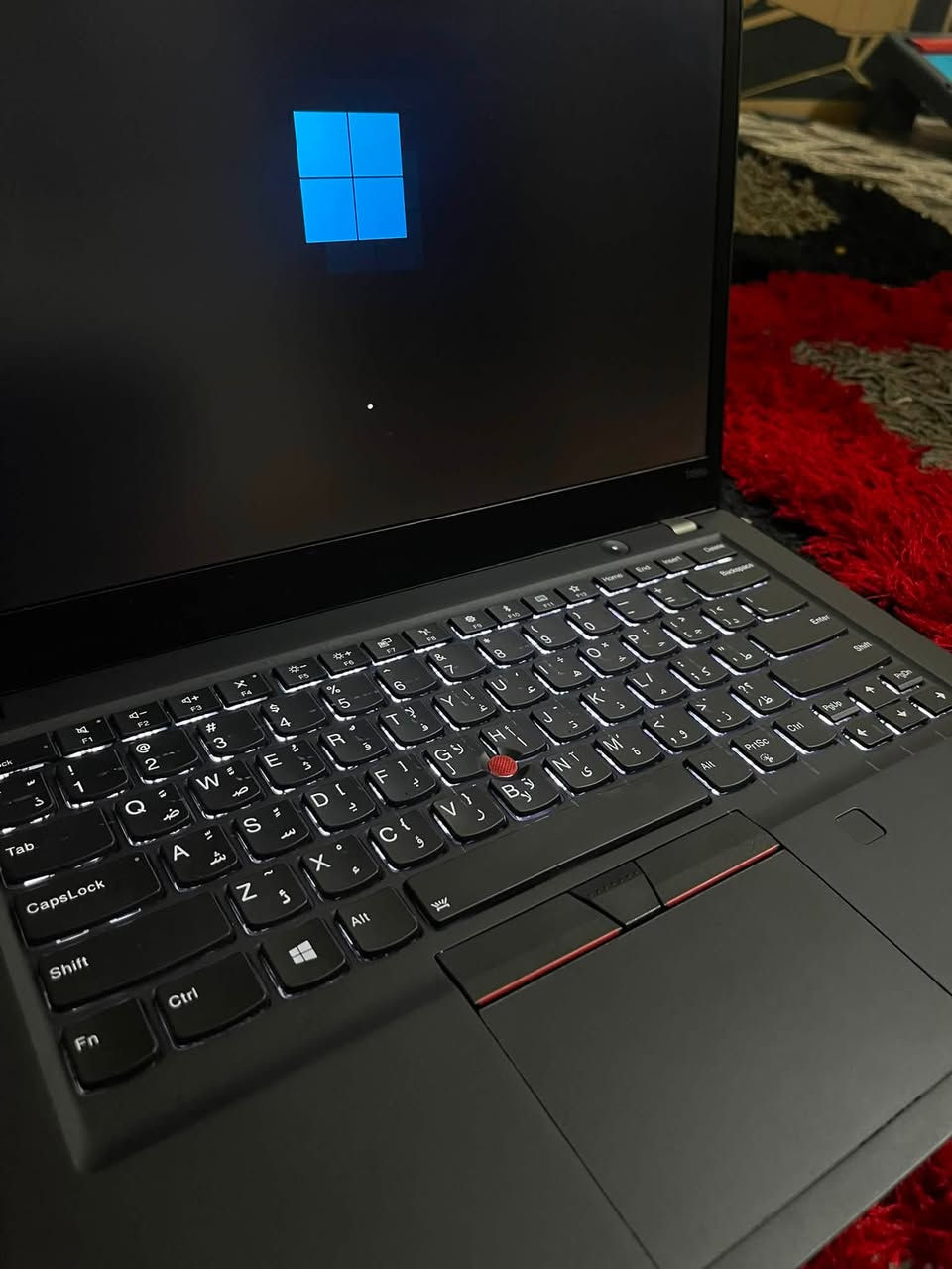 السلام عليكم
لابتوب لينوفو ثينك باد T495s 
الي تكون احسن نوعيه بالينوفو من ناحيه التطوير
المواصفات : 
المساحه : 256 gb ssd قابله للتطوير ✅
الرام : 16 GB ddr4
البطاريه : 5-6 ساعات حسب الاستخدام ويكون الشحن تايب سي وراح تجي وياه شاحنه 65W واط
المعالج : Ryzen 5 PRO 3500U الي حيكون نفس اداء الi5 الجيل العاشر او اقوى ✅
كرت الشاشه حيكون 8 كيكا شير و2 خارجي ✅

حيكون بيه كاميرا وأيضا بصمه اصبع وبصمه وجه 
كيبورد عربي انكليزي وضوئي 
وحيكون ويندوز 11 Pro
نظافه الجهاز 100% اي خدش او خلل مرجوع
راح يجي وياه 
ماوس + جنطه خاصه بالجهاز 

السعر 330 الف قفل قفل قفل 
عنواني تكريت والتوصيل موجود مجاني ✅✅ 

***********
