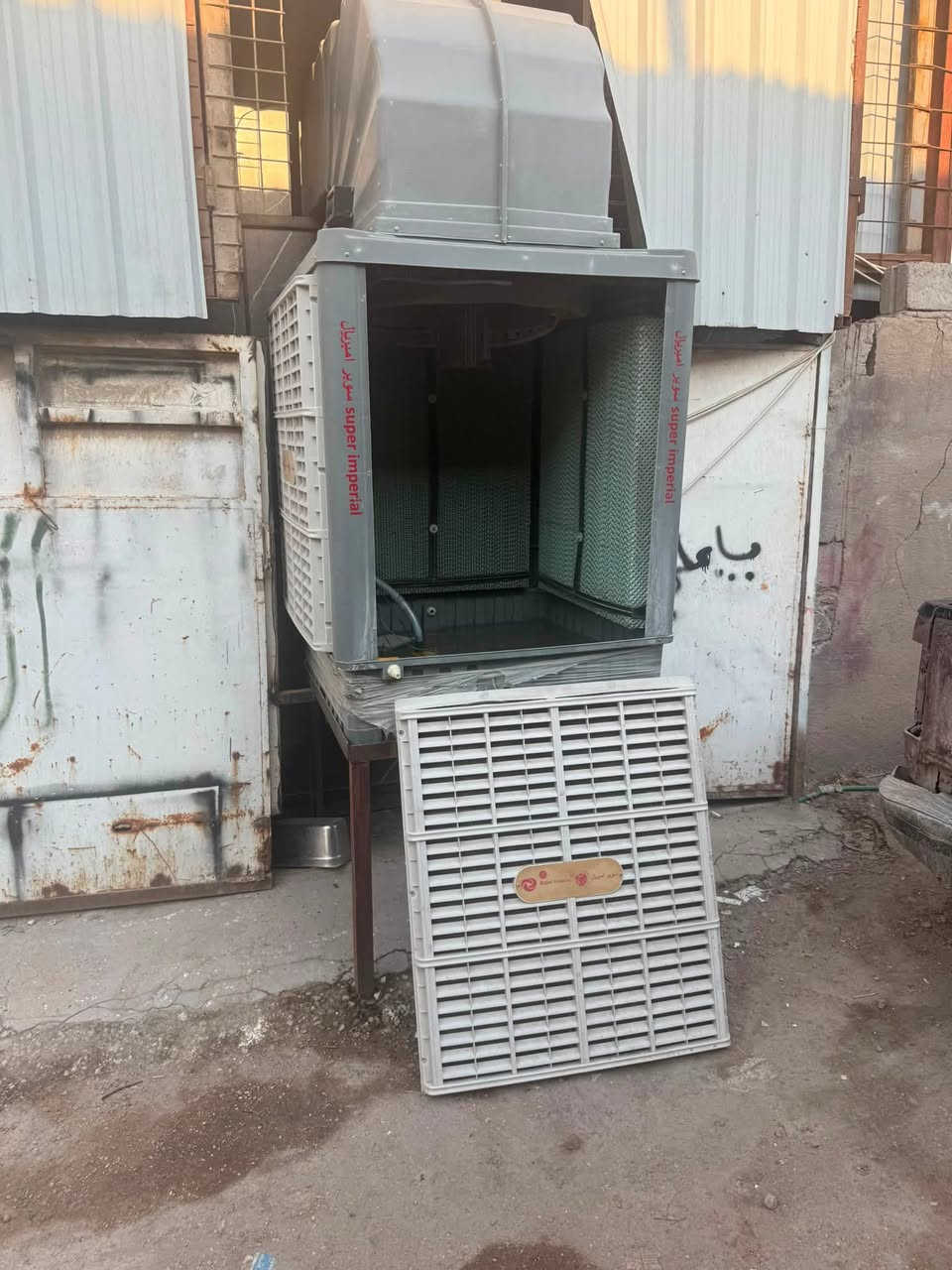 سلام عليكم مبردات حجم كبير جدا عدد ٢ للبيع بعدهم جدد مصار شهر من اخذتهم ***********
