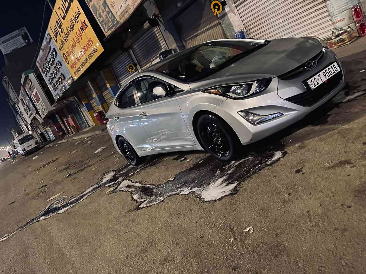 انتره امريكي موديل 2016 حادث بس دعاميه سياره مال جناي الون سلفر جديده مداور ثاني يوم رقم انكليزي بغداد سياره ما نقصه شي تخم تاير حداديه مكيني كير فول تصل وسمع باقي طفصيل مكاني حله ورقم (***********) خاص ماكو
