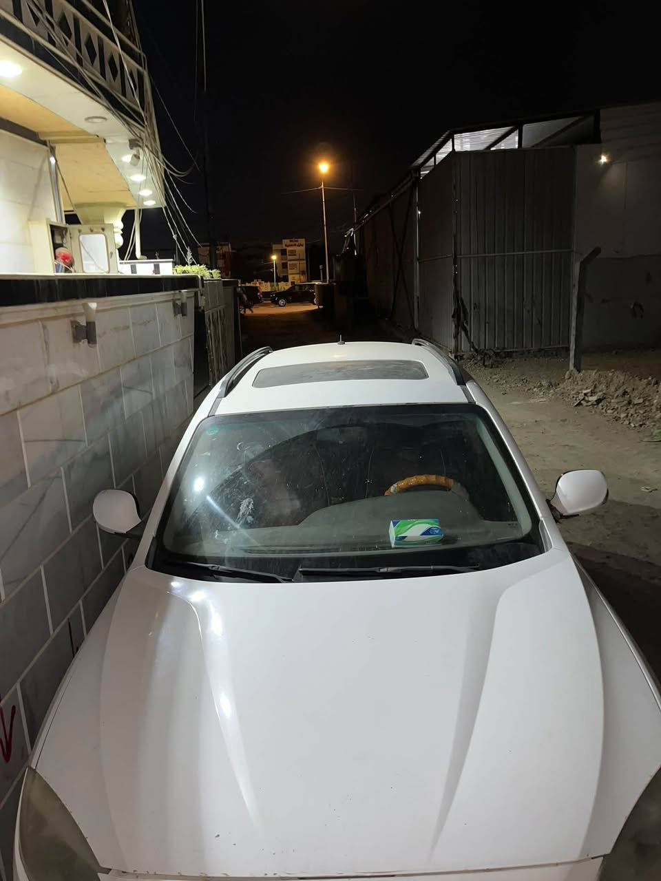 السلام عليكم سياره برلنس V5صيني
موديل ٢٠١٤لون ابيض السعر ٦٥ورقه وبيه مجال بسيط 

وبيه ملاحضات بسيطه 

رقم التلفون ***********
