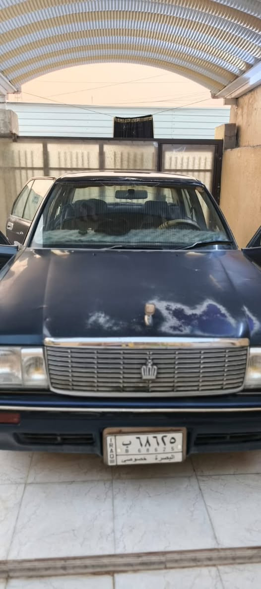 سيارة ارنب للبيع مديل ١٩٩٣ سيارة نظيفه كلشي شغال بيها تبريد كهربائيات محرك ٥'٢ كير محرك تمام بيها ضربه بالمدكر الخلفي سعر السيارة ٥٥ وبيها مجال سيارة بسمي تحويل ثاني يوم مكاني بصرة شط العرب
***********
