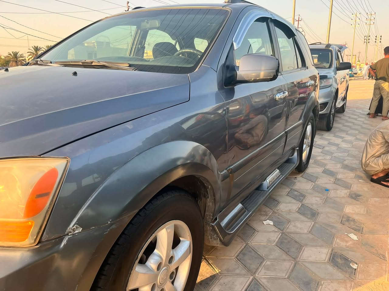 السلام عليكم للبيع او المراوس سورنتو 2009 خليجي فوللل موصفات عده البصمه فتحه سقف كشنات كهرباء سبعه راكب تصنيف EXمحرك 6 سلندر 3800  السيارة دفع رباعي المقاعد جلد ناقل الحركة اوتماتيك 8نمرالسيارة جاهزة كير مكينه صدر كله مكان السيارة ديالى بعقوبة حي المصطفى للاستفسار رقمي *********** بيع او مراوس مع اقل سعرالسيارة 85ورقه وبيها مجال قليل بيع او مراوس نزلت السعر للحاجه الماسه
