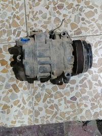 كمبريسر تبريد بي اصبع عاطل بدل اصبع ويشتغل تبريده ثلج  دعاميه مابيه اي...