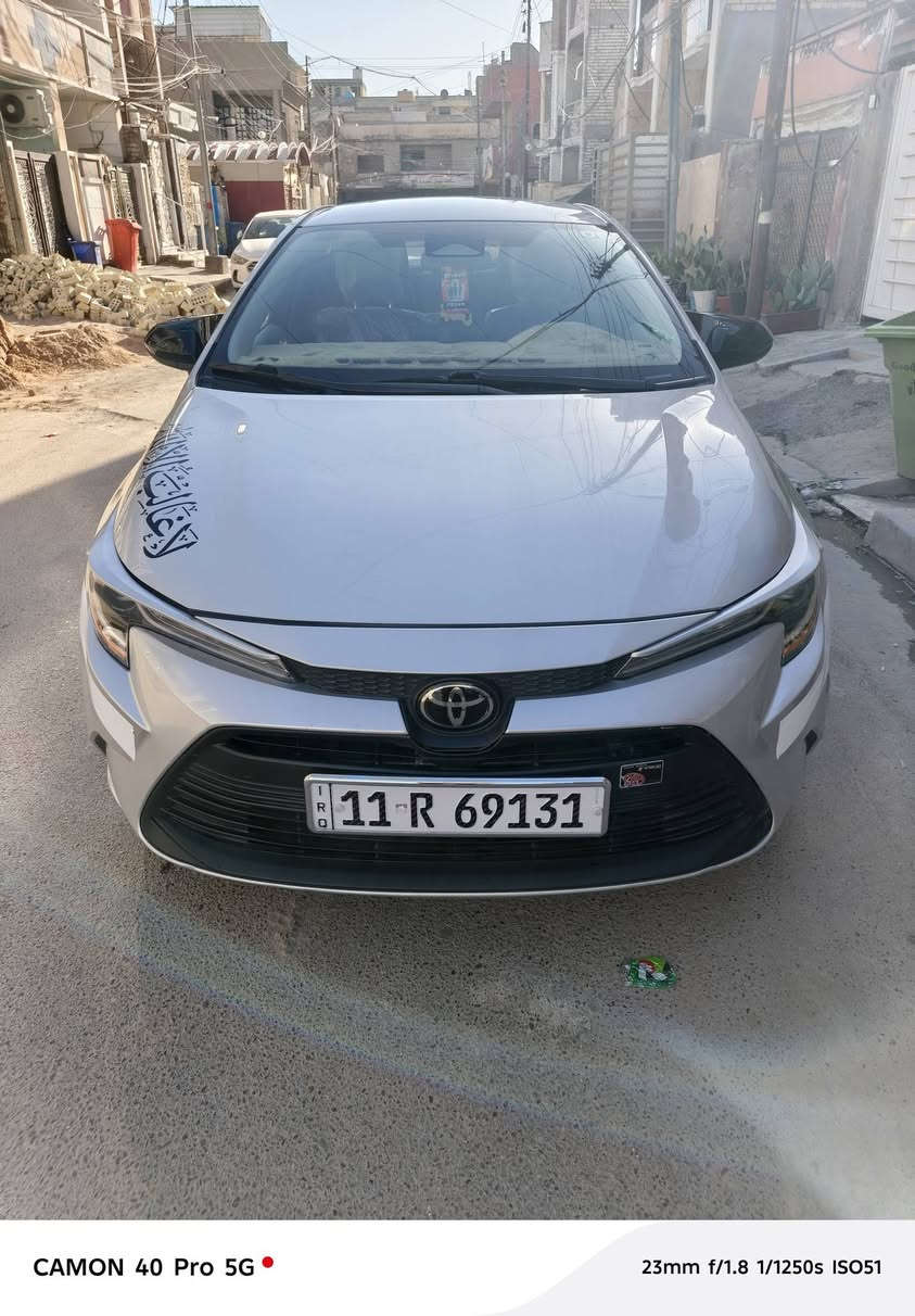السلام عليكم للبيع فقط تويوتا كورلا  وارد أمريكي موديل 2023 محرك 2000 المرغوب رقم بغداد بسمي  حادثها موضح بالصوره جاملغ وباب خلفي ومصبوغ بدون شواصي شاصي مكفول من كلشي  بدون ايرباك ماشيه 43 كيلو مكاني بغداد الشعب وسعر 143 وبيه مجال بسيط   للاستفسار ***********/***********
