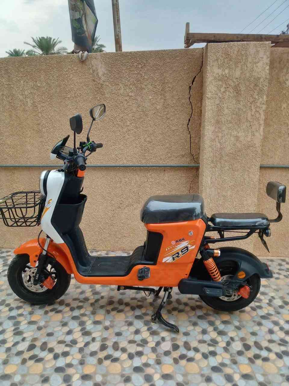 دراجة شحن R9 • حالة جديدة • الخالص