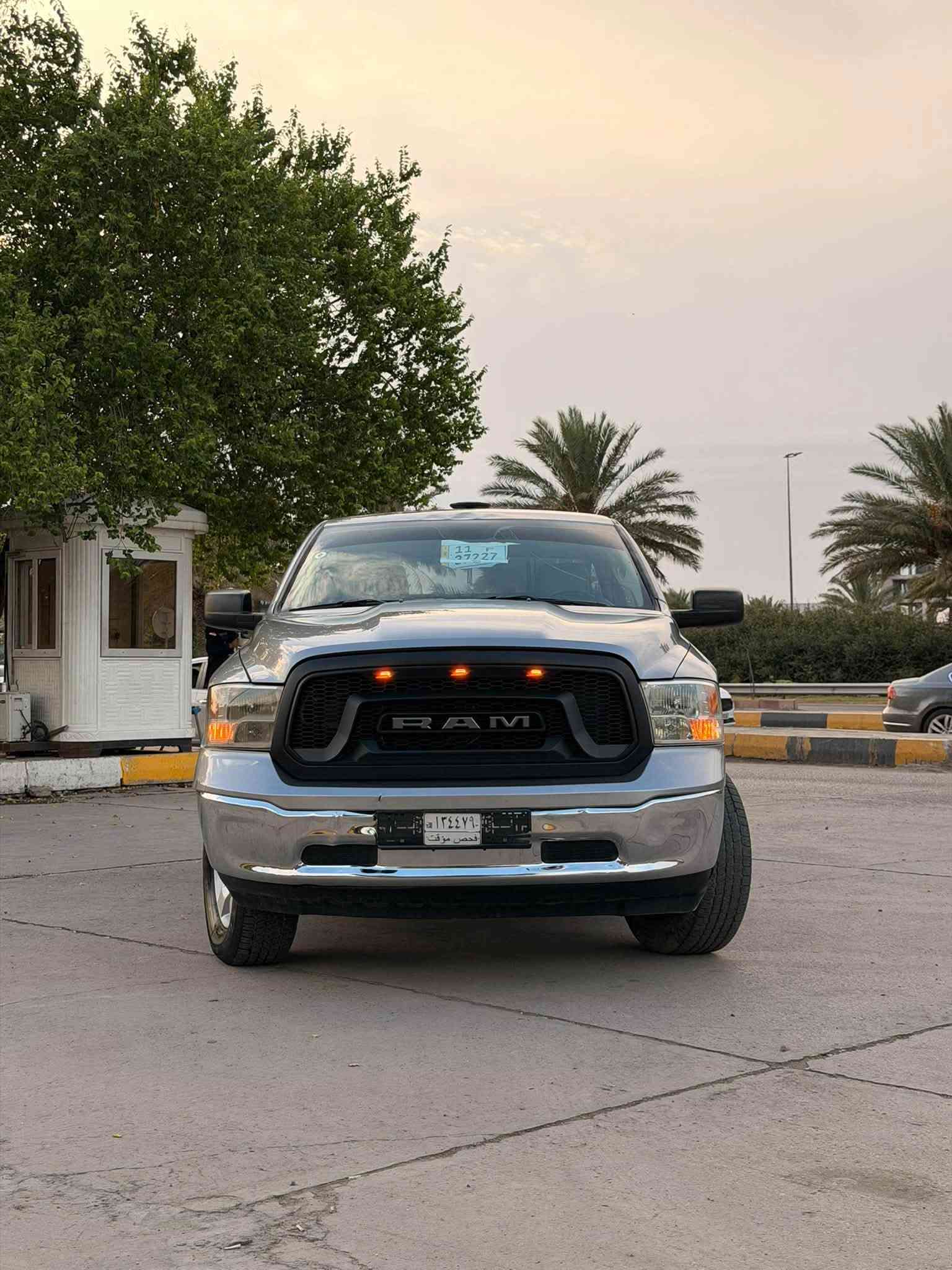 للبيع دوج رام موديل 24
ماشية 32
مكينة 6/3600
ترقيم جديد بغداد بأسمي 
الضرر خارجي فقط بجم كبس 
السيارة جديدة بمعنى الكلمة 
السعر 168 ورقة موديل 24 مرقم جاهز 
بسعر وحدة موديل 17 
صور الحادث بلمنشور 
العنوان بغداد حي الخضراء 
للاستفسار *********** واتس
بيع فقط محتاج فلوس
