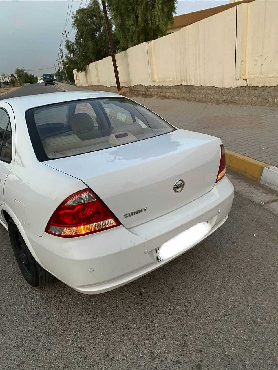 نسيان سني كوري 2012 مكفولة كفالة عامة من الصبغ والسونار موجود لا تبديل ولا فتح  حتى الدعاميات بلادية السيارة جديدة ما متعوبة ترايك مال زيرو وبدون مبالغة
تايرات جديده
تبريد ثلج 
السيارة گير محرك برغي ما مفتوح 
رقمها سليمانيه عنوانها كركوك
سعر السيارة 110$ ***********واتساب فقط
