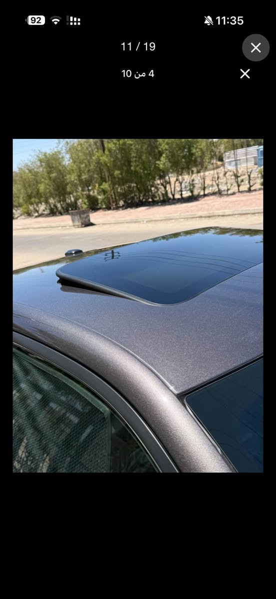 للبيع: دودج تشارجر (Dodge Charger) موديل 2021 - فئة SXT Plus
* الموديل والسنة: 2021
 * المحرك: 6 سلندر سعة 3600cc
 * المسافة المقطوعة: 80,000 ميل
 * الرقم: دهوك (24 H)
أبرز المواصفات والتجهيزات:
 * فتحة سقف
 * مقاعد جلد مع ميزة التدفئة والتبريد
 * ذاكرة لحفظ وضعيات المقاعد (Memory Seats)
 * تدفئة مقود (ستيرن)
 * شاشة تدعم نظام أبل كاربلاي (CarPlay)
 * حساسات خلفية مع كاميرا
حالة السيارة والحادث:
 * السيارة مكفولة كفالة عامة وبحالة ممتازة.
 * البدي سليم ونظيف، وتوجد تعديلات بسيطة على البارد (دحجات وشحوط بسيطة جداً).
 * حادث أمريكا: كيس ماكينة فقط (تم التبديل) مع مشط ستيرن فقط.
 * تقرير فحص السونار الحديث متوفر وموضح بالكامل لضمان الشفافية.
السعر المطلوب: 25,000 $ (شدتين ونص)
للتواصل والاستفسار: ***********

نص مكتوب في الصور:
- 92 11:35 11 / 19 4 من 10
- 9 / 19 1 من 10 11:35
- 92 11:35 14 / 19 6 من 10
- 92 11:35 12 / 19 2 من 10
- 92 11:35 15 / 19 7 من 10
- 16 / 19
- 10 من 8