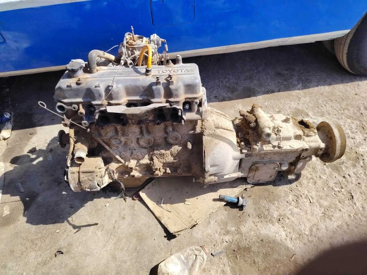 السلام عليكم
محرك وكير كوستر  كروسيدا 22R
كير كوستر عدل 
المحرك لاتنقيص ولاتبخير خير من الله 
كامل مكمل كل التفرعات وياه
السعر500الف بدون عمله
المكان بغداد قرب بسماية 
للتواصل
***********

‭***********‬
