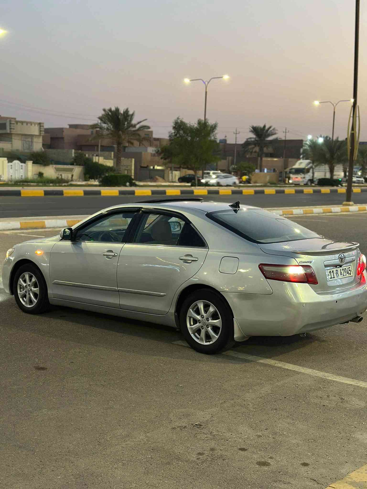كامري GLX • ٢٠٠٨ • رقم بغداد