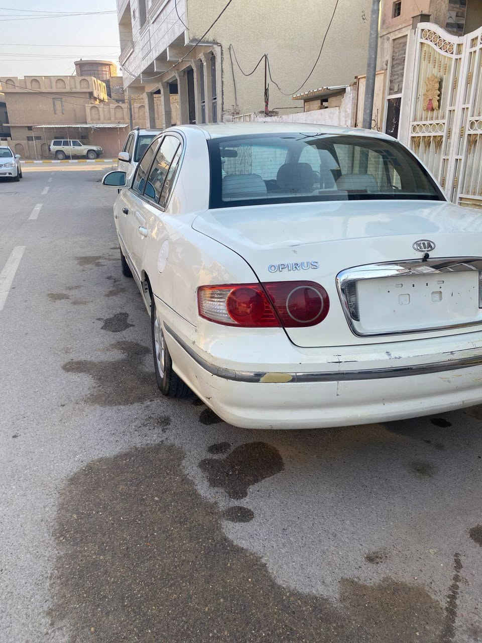 سلام عليكم سياره كيه اوبرس مال مزاد موديل 2006 سياره جاهزه بس نقص حداديه السعر 35وبيه مجال مكان السياره واسط رقم ***********

