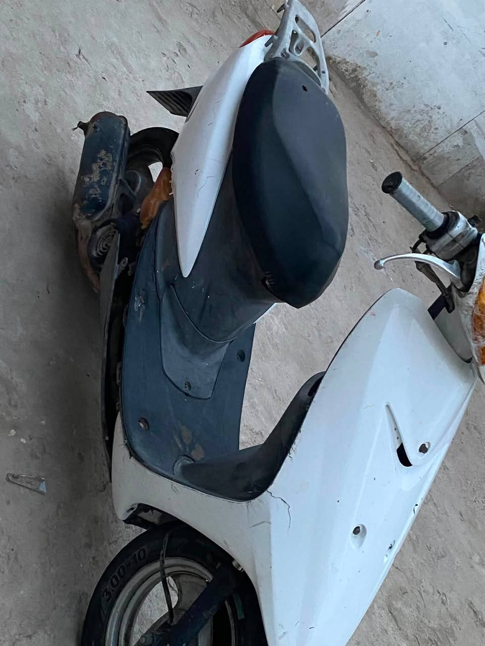 السلام عليكم دراجه عصفوري يرادلهه بس كابريتر اصليه تجيبهه وتجي تشغل وتروح السعر 90قفل مكاني الكاضميه للعلم دراجه تجفين جديد كرنك بوشه وبستم وبوربرنات كله جديد هتف ***********
