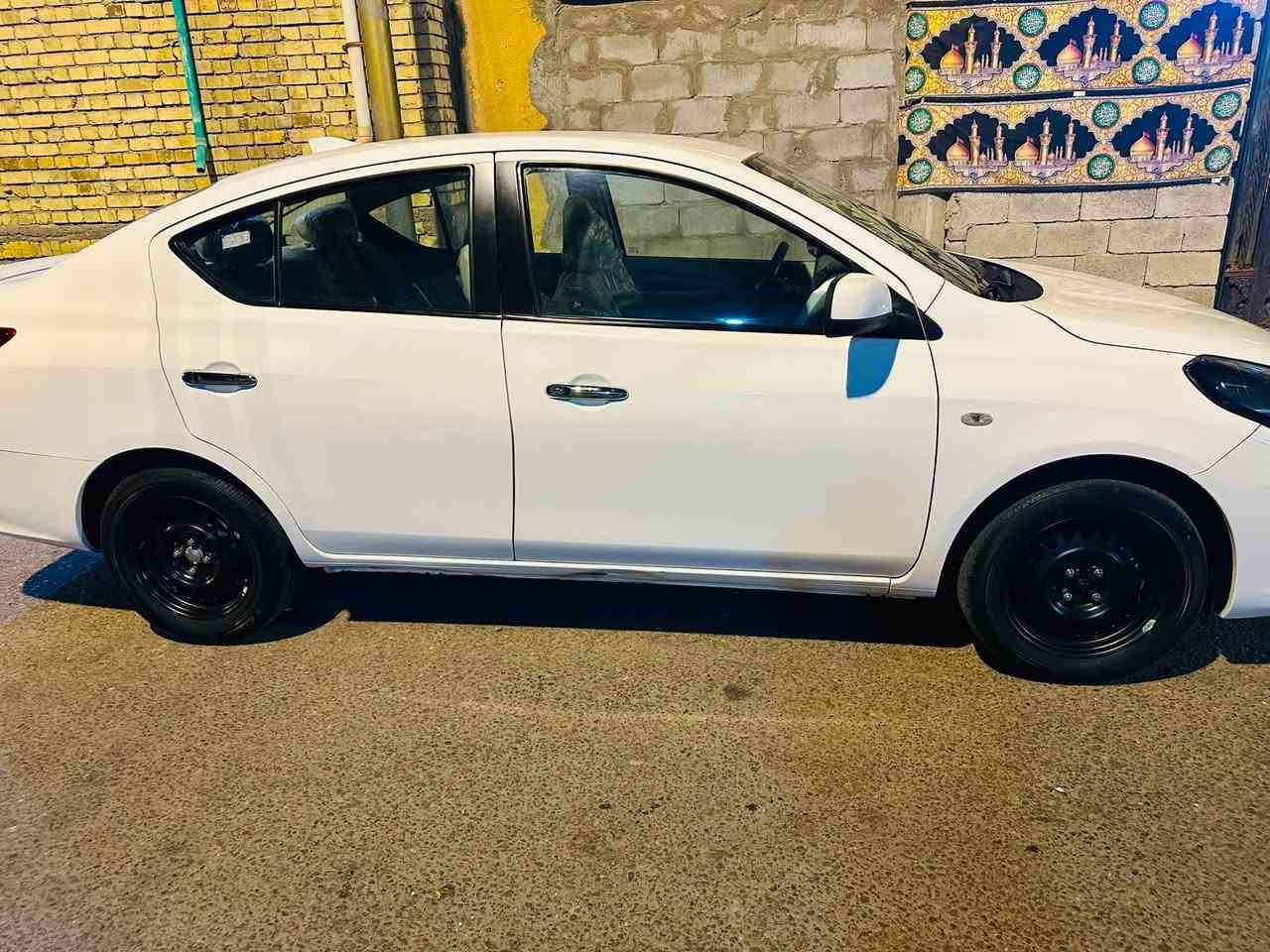 نيسان هندي بليته زركه موديل24 كفاله عدا طخه زغيره بدوسه
سياره جديده مدوشمه جاهزه تريد تحويل وكاله بسم شركه نور البصره سعر١١٨ مكاني بصره ***********
