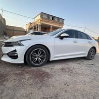 🚘 للبيع K5 وارد كوري 🇰🇷 موديل 2022 لون أبيض 🤍 غاز بلاد أصلي مكفولة است...