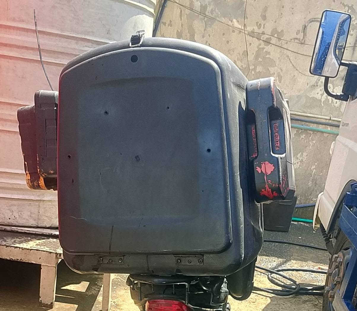 سلام عليكم صندوك دلبري نضيف البيع مكاني بغداد الجديده خلي سعر وبل عافيه عليك ***********
