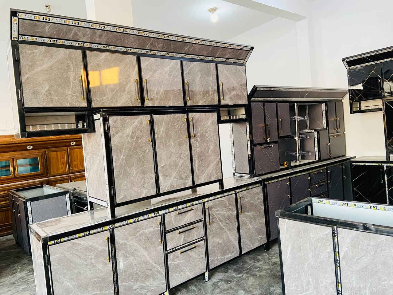 سلام عليكم توجد كاونترت للبيع في الرمانه البعبيد سعار مناسبة توجد خدمة توصيل *********** واتساب
