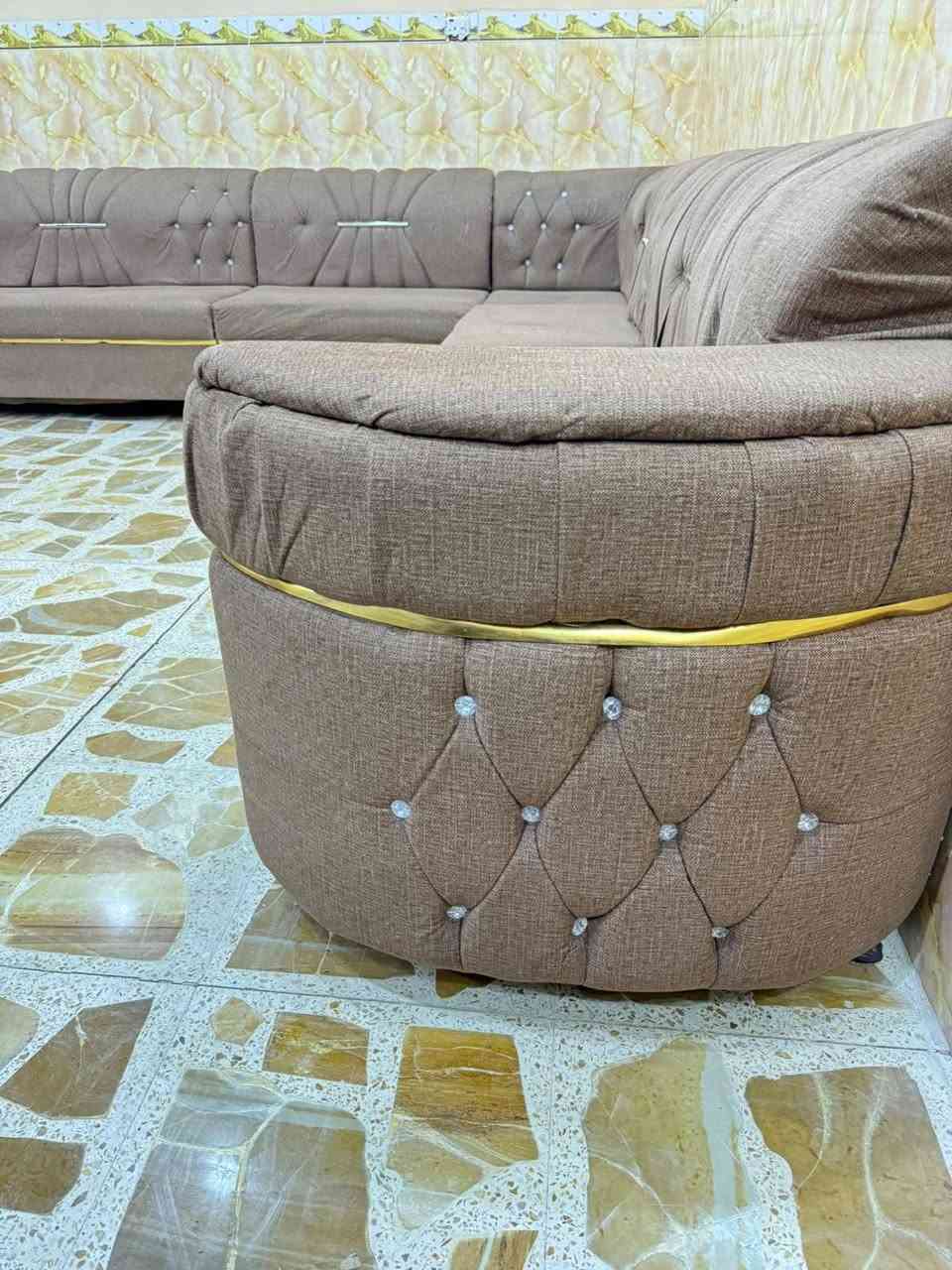 ديوان • ١١مقعد • ٧متر